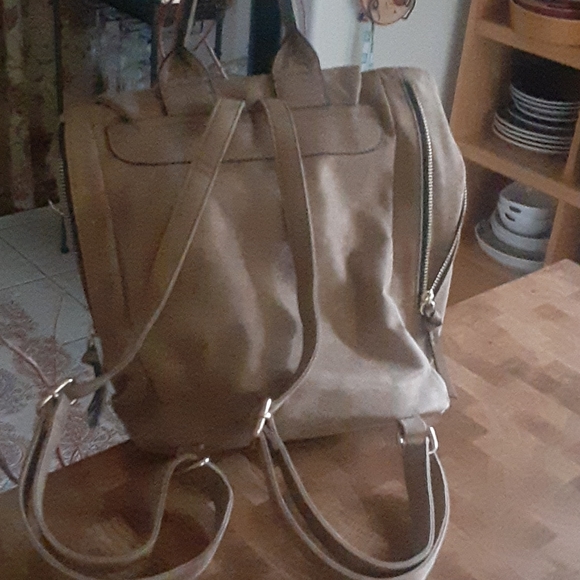 Backpack - Picture 2 of 2